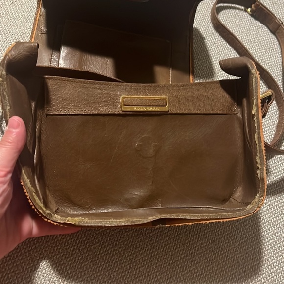 Valentino Garavani Vintage PROJECT Brown Leather Crossbody Bag - Picture 9 of 17